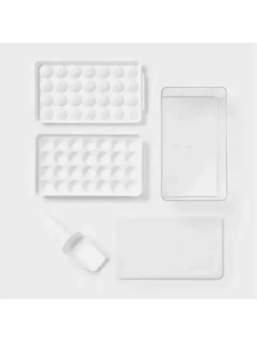 Ice Cube Tray with Lid & Scoop