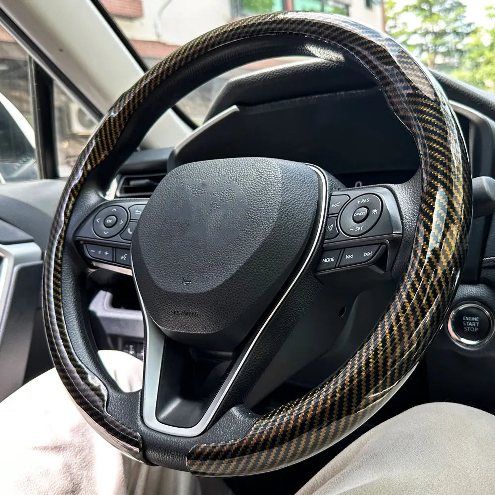 2025 New Universal Non-slip Luster Luxury Carbon Fiber Breathable Round Car Steering Wheel Cover Protector Auto Accessories