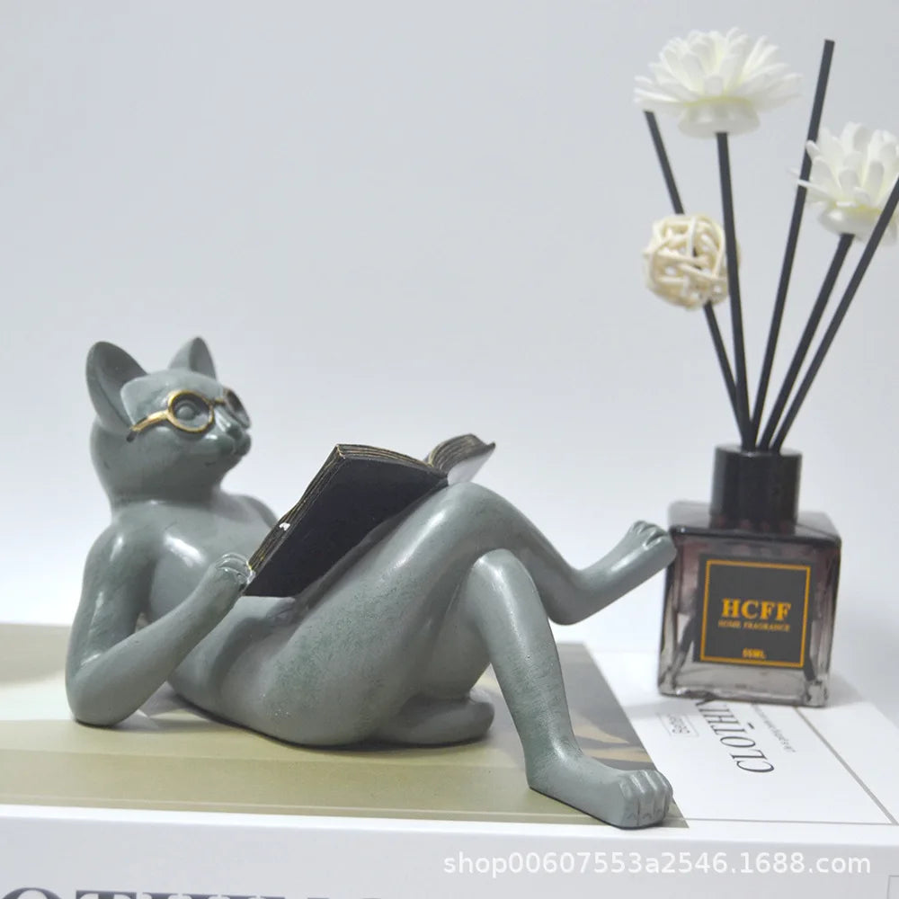 Reading Cat Statue‌ - Resin Figurine with Book for Garden & Home Decor