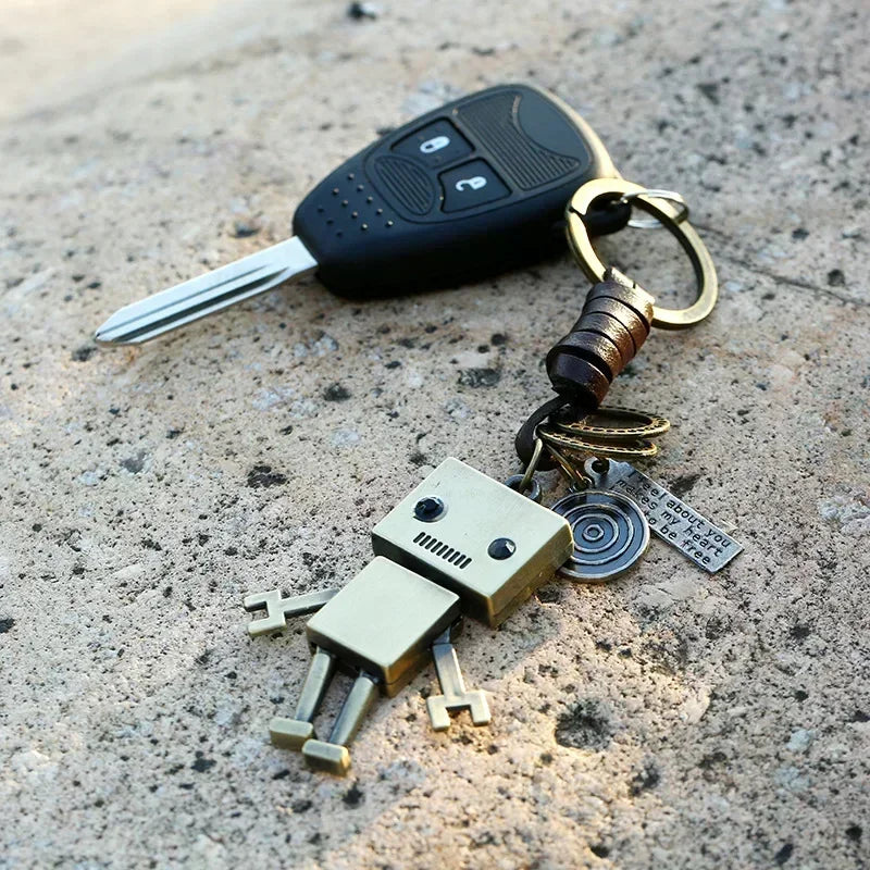1pc Men Children Keyrings Cute Alloy Robot Keychain Creative Jewelry Keyrings Car Key Chains kids Adults Birthday Present 2025
