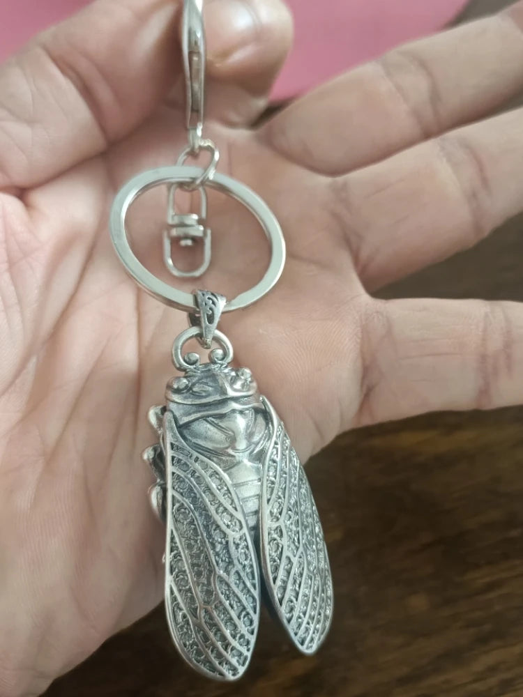 Male Female Unique Keyring Cute Cicada Key Chain for Men Wild Outing Keychain for Men Women Fashion Animal Key Ring Gift