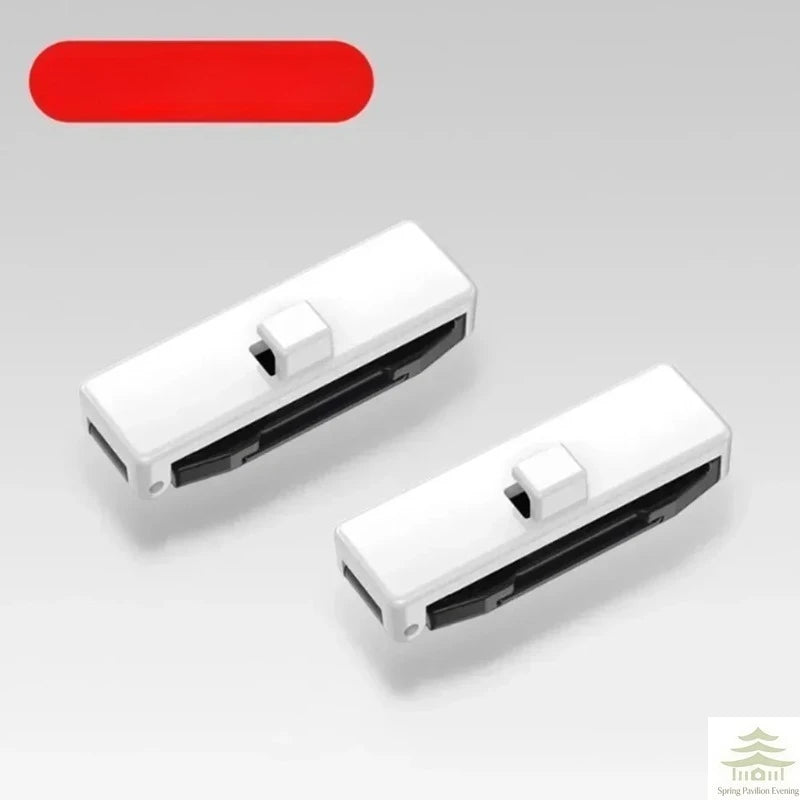 2Pcs Adjustable Car Safety Seat Belts Holder Stopper Buckle Clamp Car Seat Belt Fixing Clips Car Seat Belt Ornaments Accessories