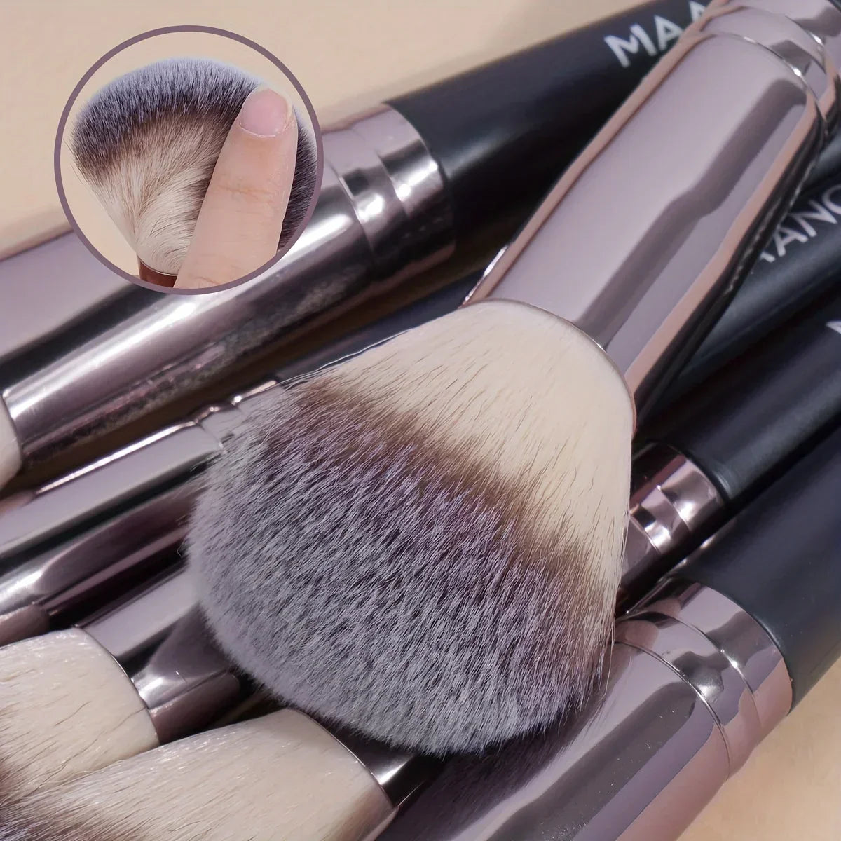 MAANGE 30PCS Makeup Brush Set