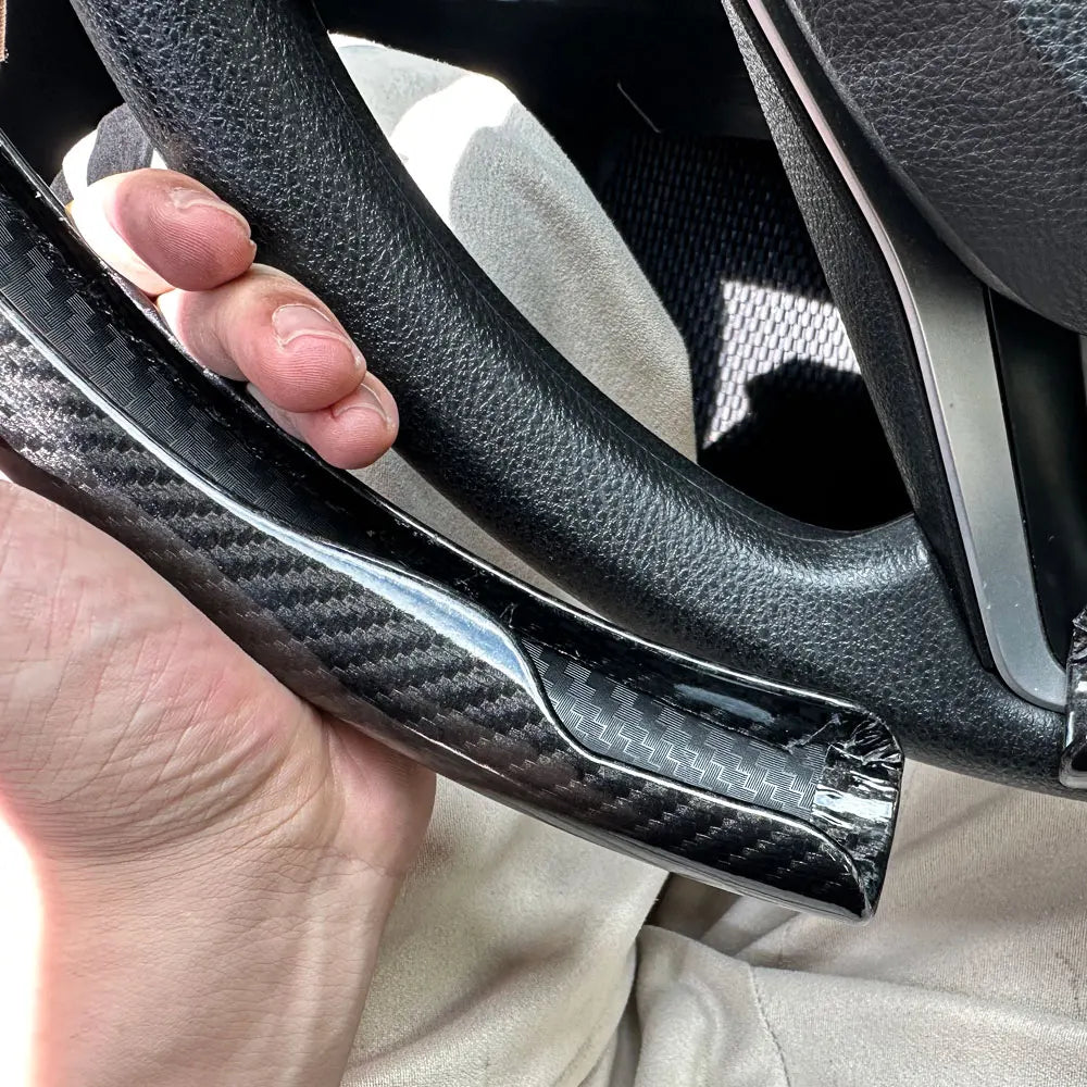 2025 New Universal Non-slip Luster Luxury Carbon Fiber Breathable Round Car Steering Wheel Cover Protector Auto Accessories