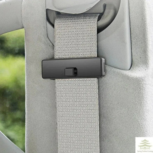 2Pcs Adjustable Car Safety Seat Belts Holder Stopper Buckle Clamp Car Seat Belt Fixing Clips Car Seat Belt Ornaments Accessories