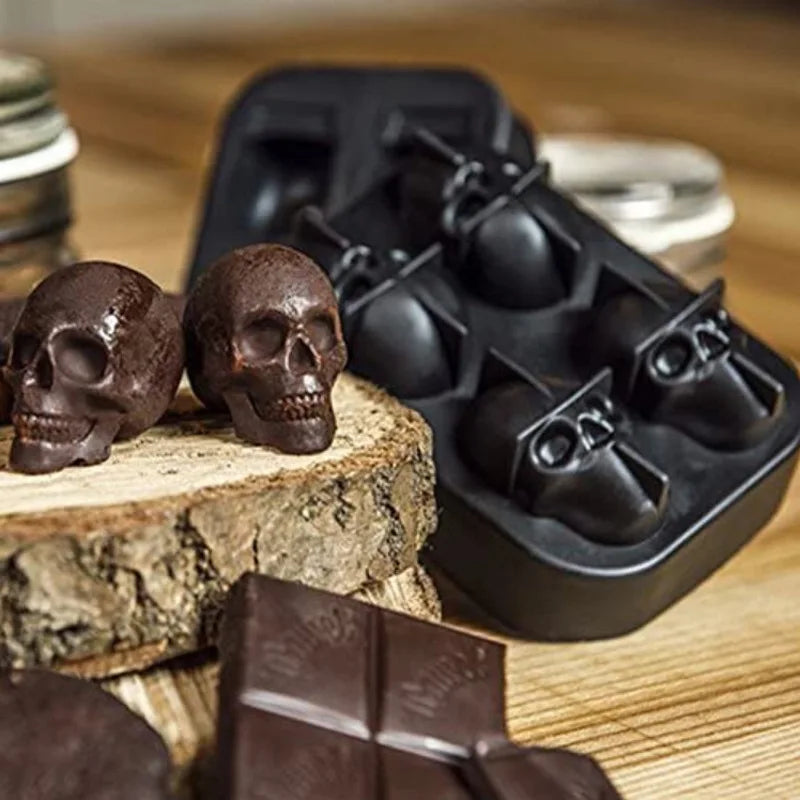 3D Skull Shape Tray Mold Creative Silica Gel Gun Bullet Skull  Home Bar Party Cool Whiskey Wine Ice Cream Bar Tool