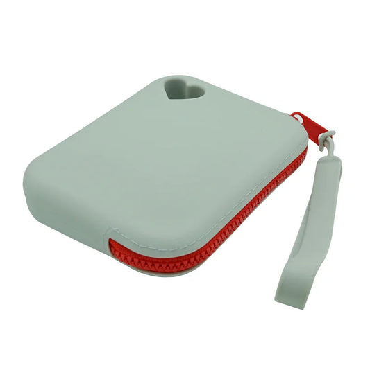 Silicone Dog Treat Pouch Pet Portable Dog Training Bag Zipper Closure Outdoor Convenient Feed Storage