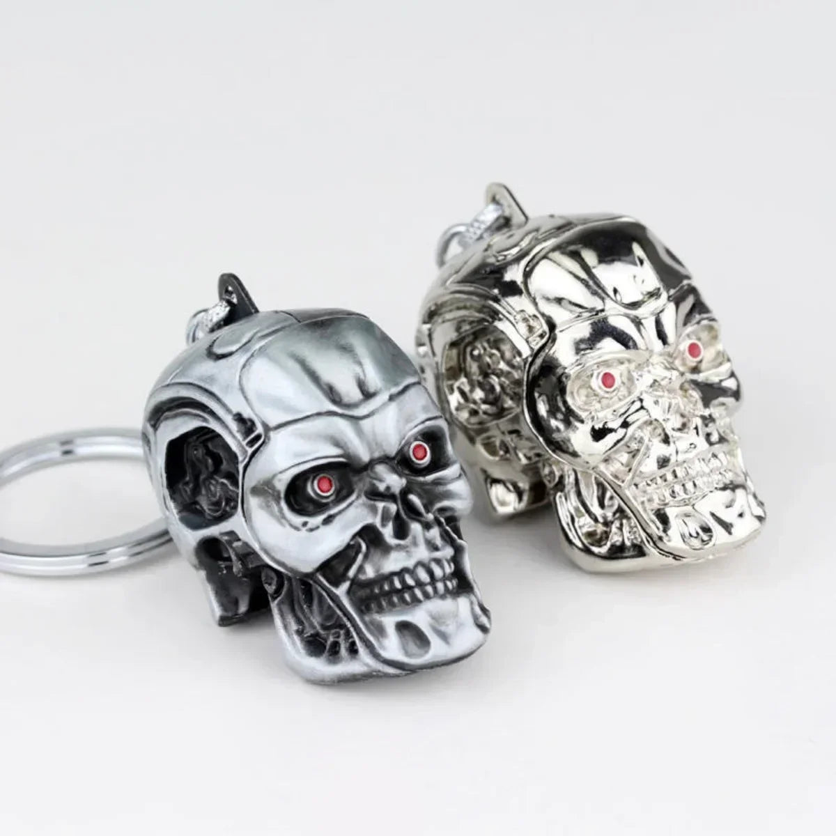Punk Gothic 3D Robot Skull Keyring Terminator T800 Alloy Pendant Red Eyes Gift For Guys Cosplay Prop