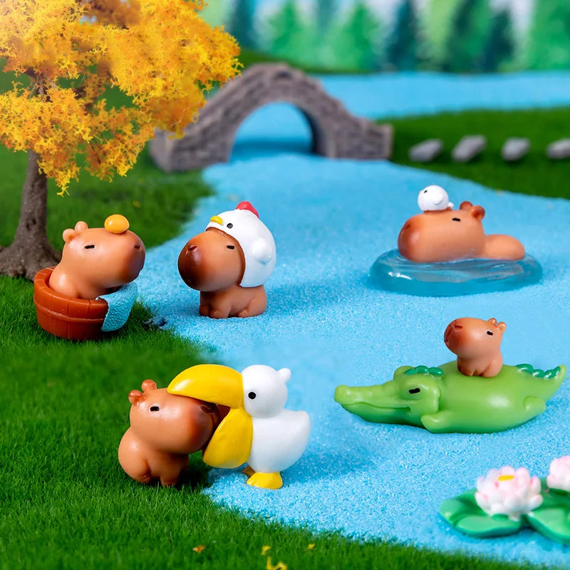 Christmas Easter Rabbit Pig Bear Sheep Frog Capybara Fox Cat Fish Bird Figurine Miniature Fairy Garden Decoration Accessories