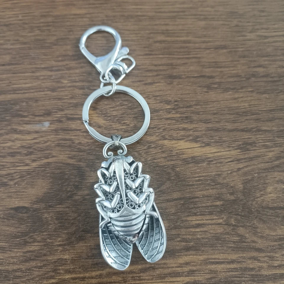 Male Female Unique Keyring Cute Cicada Key Chain for Men Wild Outing Keychain for Men Women Fashion Animal Key Ring Gift