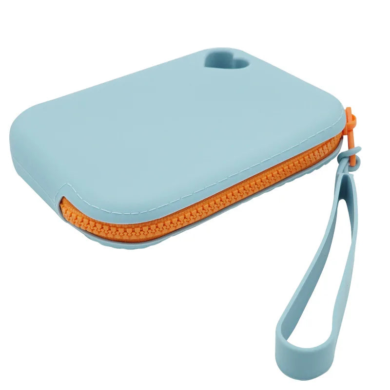 Silicone Dog Treat Pouch Pet Portable Dog Training Bag Zipper Closure Outdoor Convenient Feed Storage